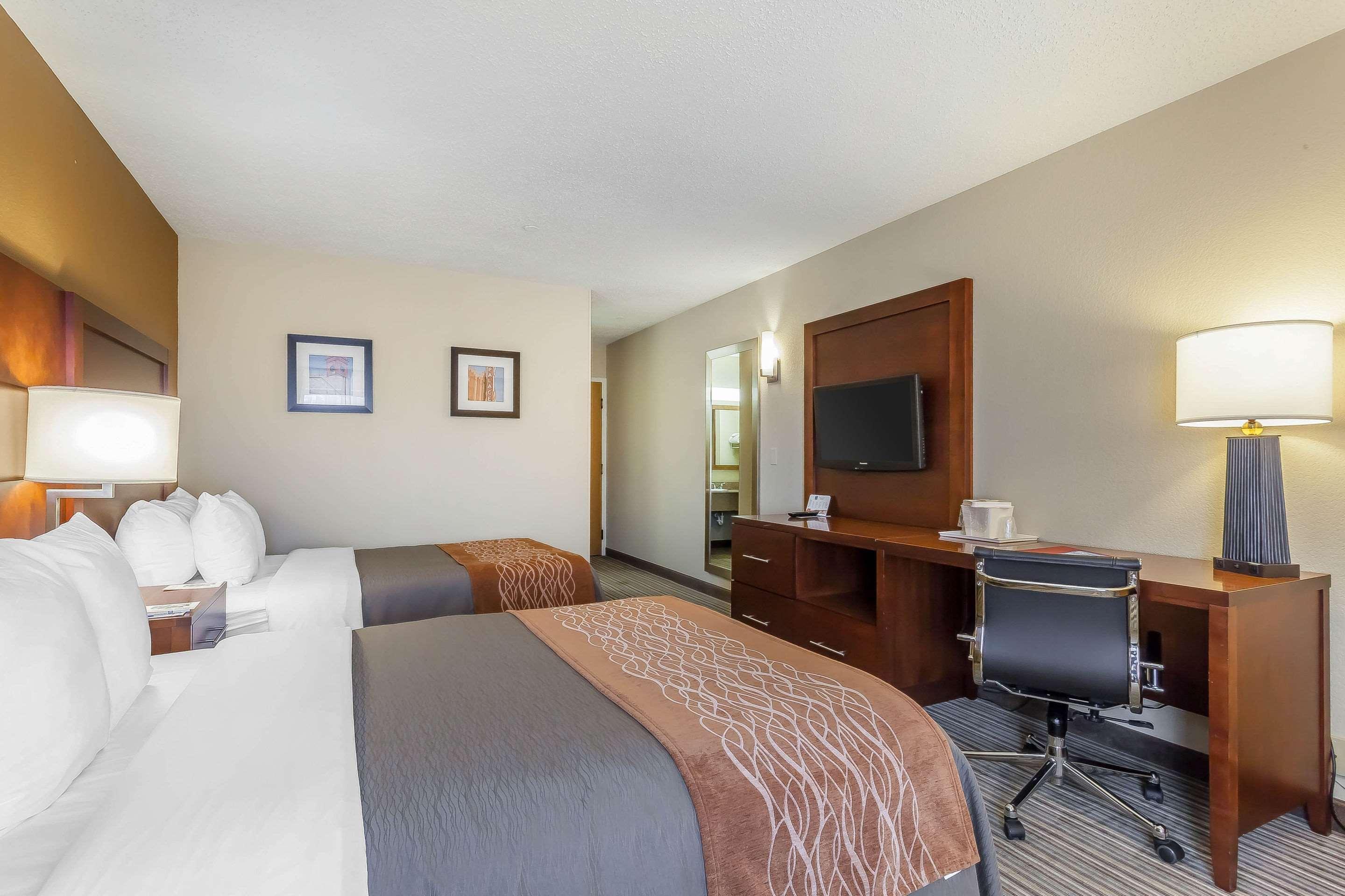Comfort Inn - Hall Of Fame Canton Dış mekan fotoğraf