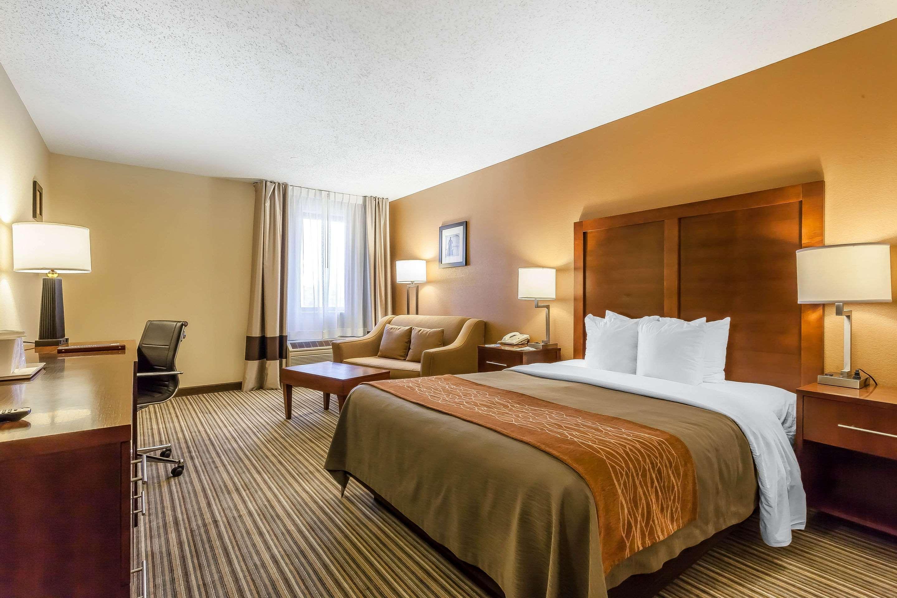 Comfort Inn - Hall Of Fame Canton Dış mekan fotoğraf