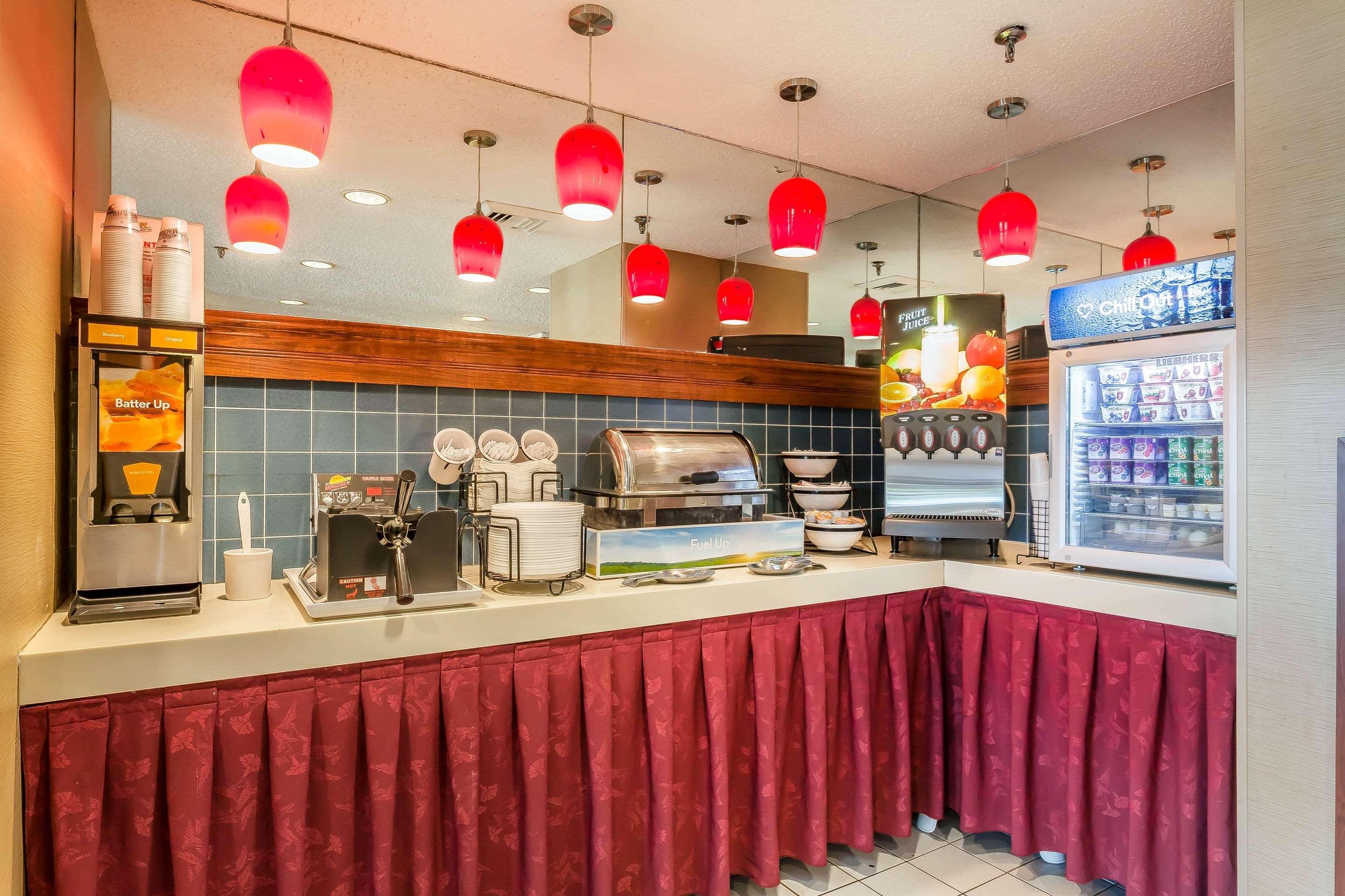 Comfort Inn - Hall Of Fame Canton Dış mekan fotoğraf