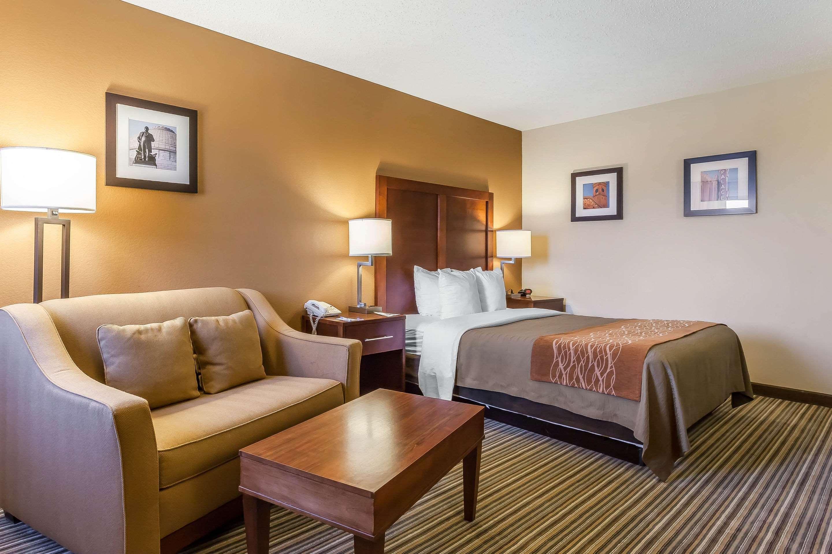 Comfort Inn - Hall Of Fame Canton Dış mekan fotoğraf
