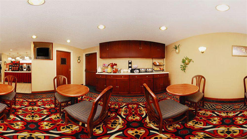 Comfort Inn - Hall Of Fame Canton Dış mekan fotoğraf